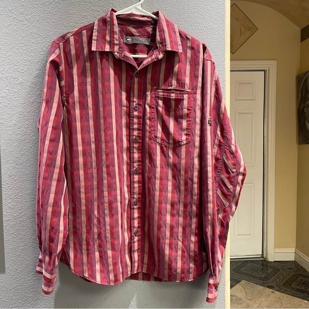 REI Mens Long Sleeve Shirt, Red Burgundy Tan Stripe, size small